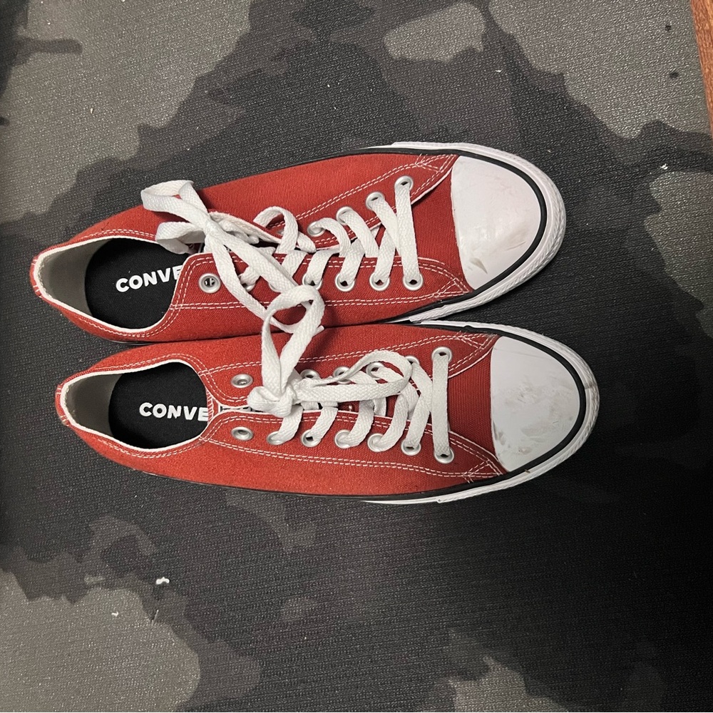 Converse Low
